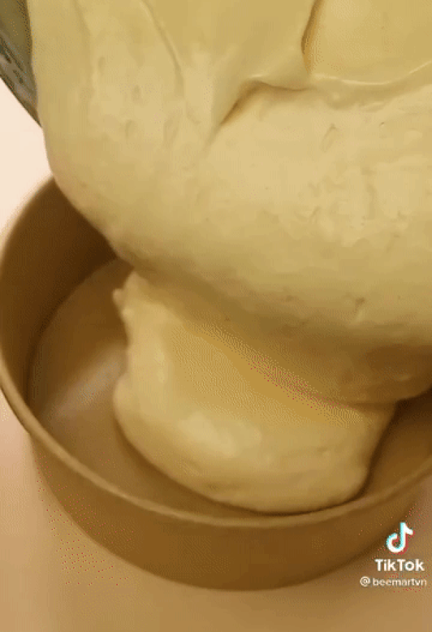 Bánh kem trứng dừa nướng hot hòn họt trên mạng có cách làm không quá khó. Hình ảnh 6