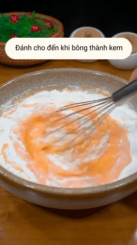 Cách làm bánh bông lan siêu ngon, siêu mịn bằng nồi cơm điện. Hình ảnh 3