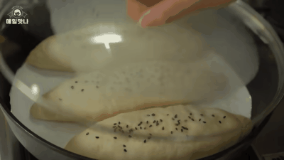 Tham khảo cách làm bánh mì khoai lang không cần lò nướng. Hình ảnh 15