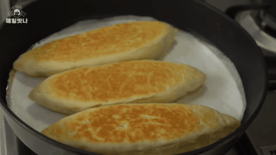 Tham khảo cách làm bánh mì khoai lang không cần lò nướng. Hình ảnh 16