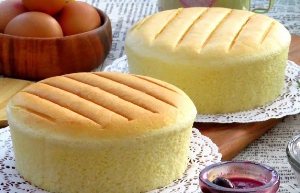 Hướng dẫn cách làm bánh bông lan hấp cách thủy